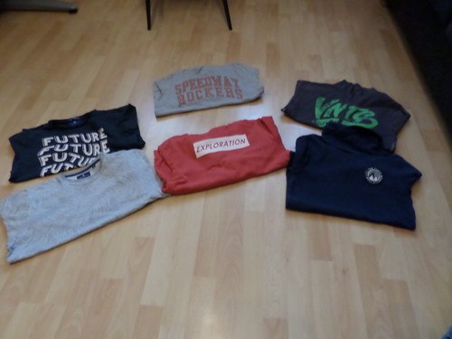 Pullover hoodies und 1 - und,